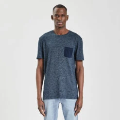 Tee Shirt Matière Fantaisie Poche Contrastée 13 Tee Shirt Matière Fantaisie Poche Contrastée -Magasin De Vêtements De Mode 1001564 11845 V2