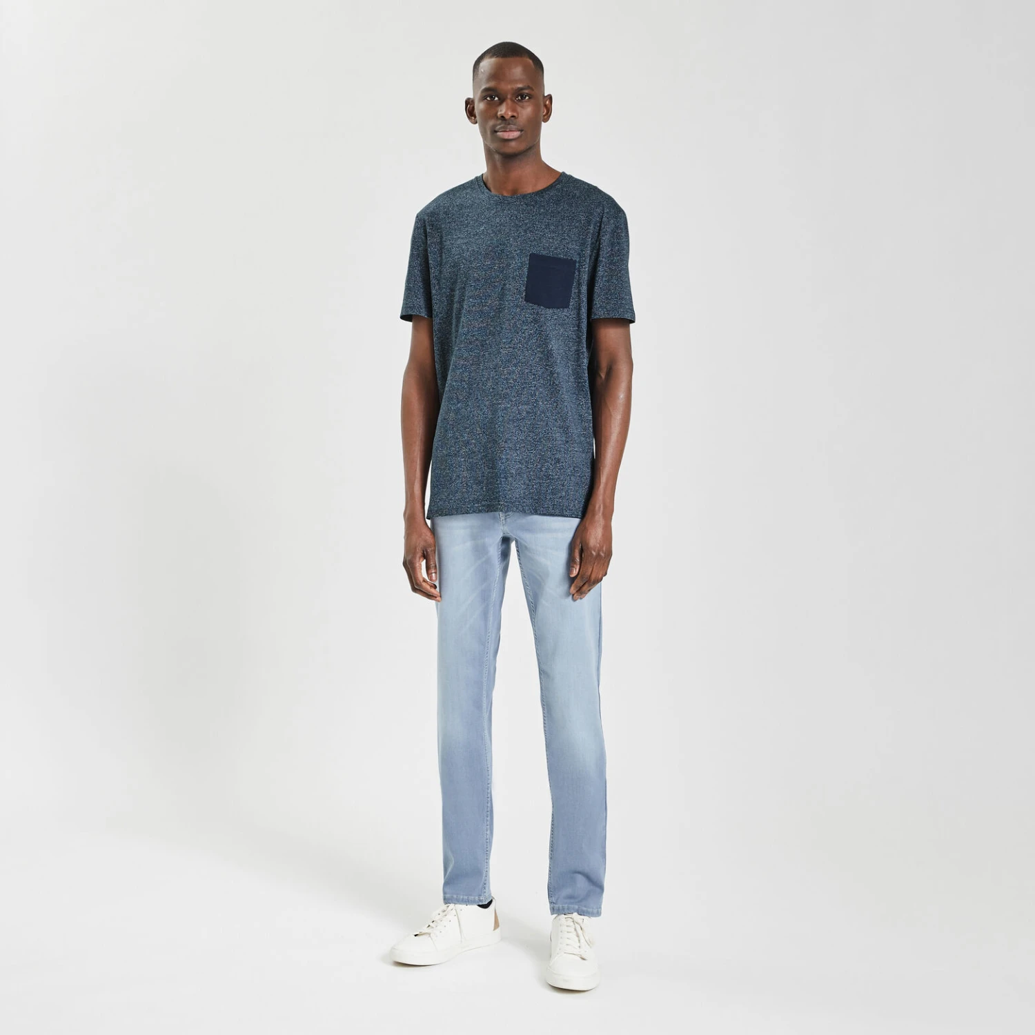 Tee Shirt Matière Fantaisie Poche Contrastée 2 Tee Shirt Matière Fantaisie Poche Contrastée – Image 2