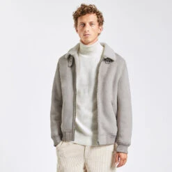 Blouson Aspect Velours Col Et Doublure Moutonnés