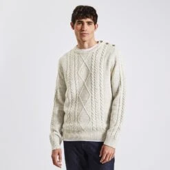 Pull Torsadé à Col Rond