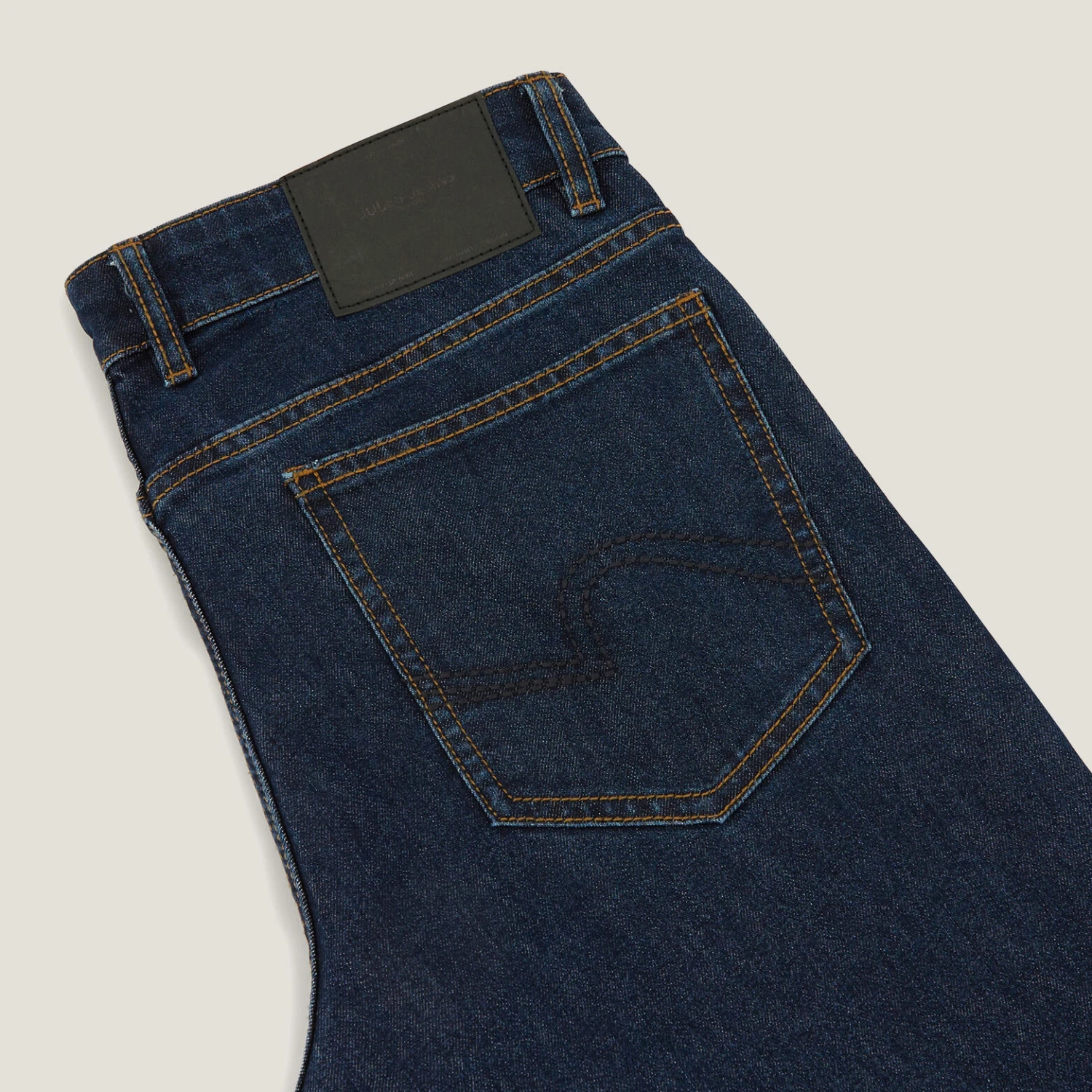 Jean Regular En Coton Et Polyester Recyclés 9 Jean Regular En Coton Et Polyester Recyclés – Image 9