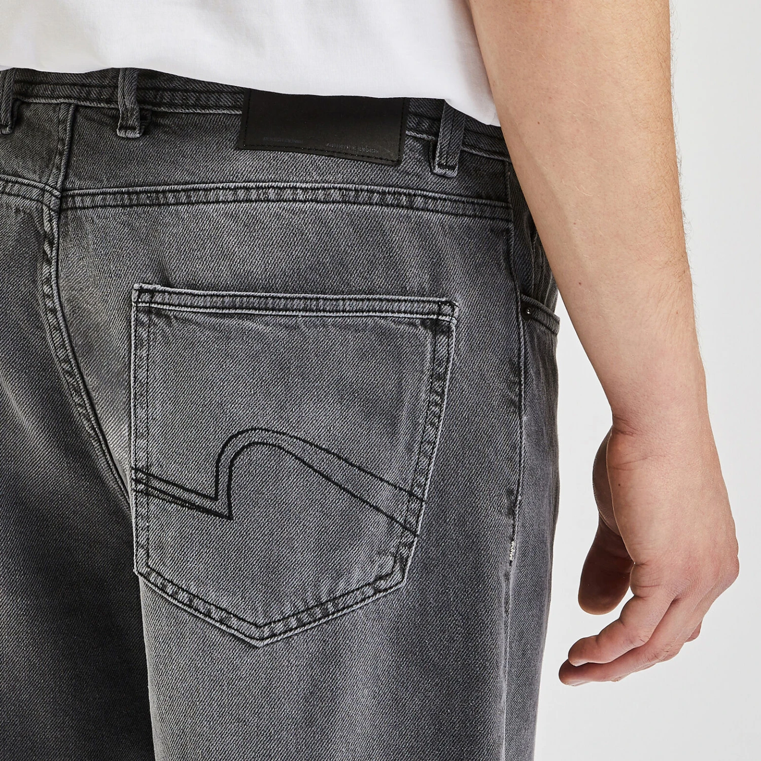 Jean Loose En Coton Recyclé 3 Jean Loose En Coton Recyclé – Image 3