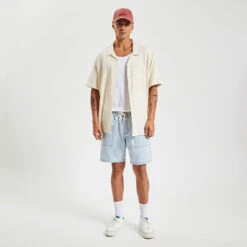 Short En Jean Découpe Poche Platrier -Magasin De Vêtements De Mode 1003410 11234 V6