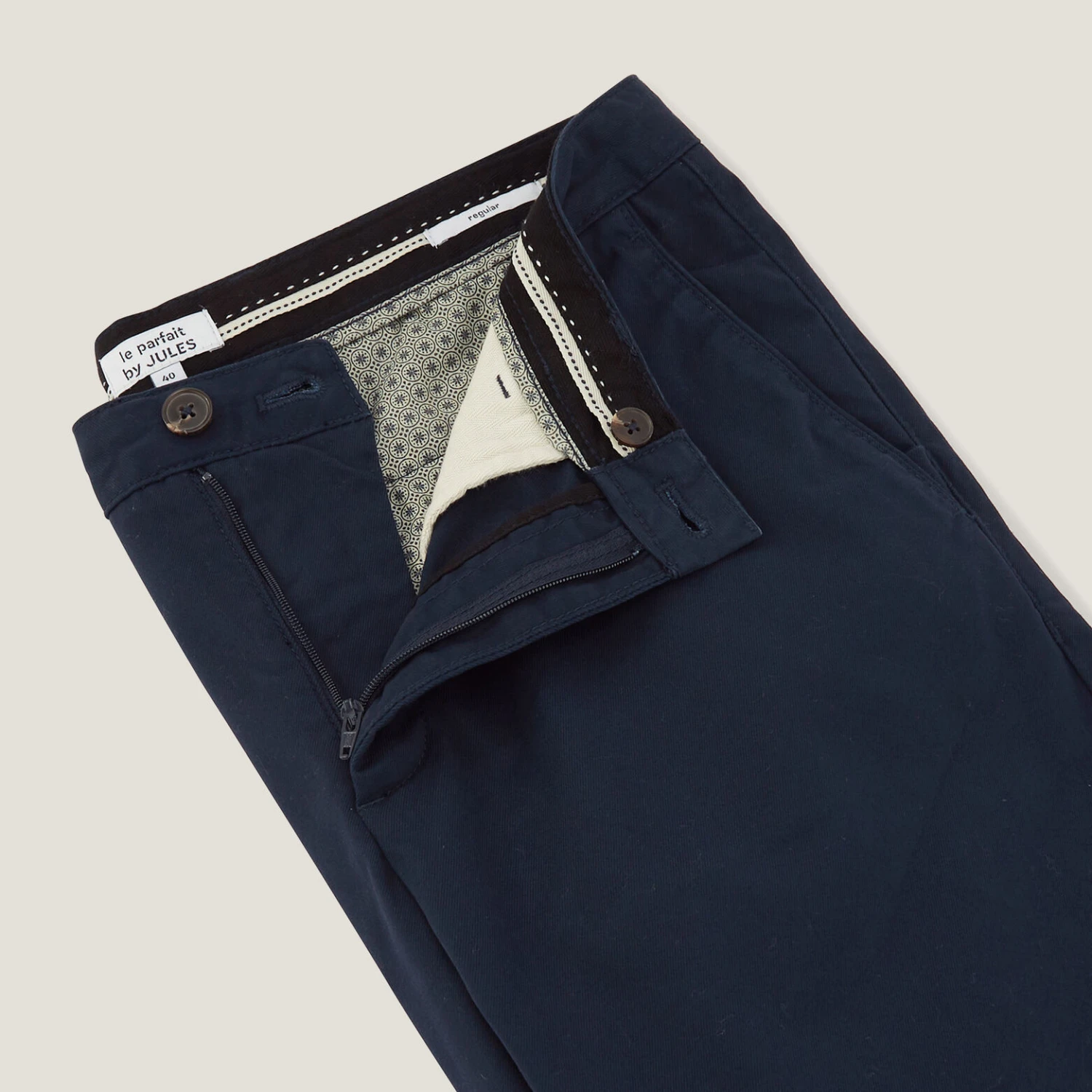 Pantalon Chino Regular "le Parfait By JULES" 3 Pantalon Chino Regular "le Parfait By JULES" – Image 3